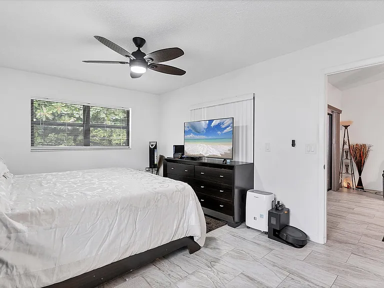 4732 Blackberry Dr — Photo 15