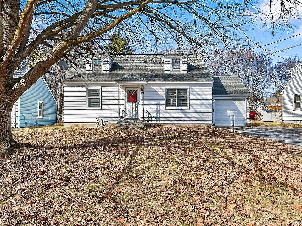 1st image of 114 Lynn Dr