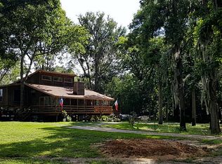 201 Devils Rd, Goodrich, TX 77335