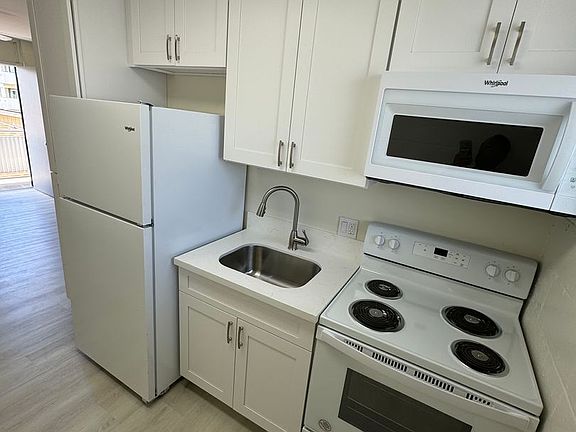 4th image of 1753 Malanai St APT 6