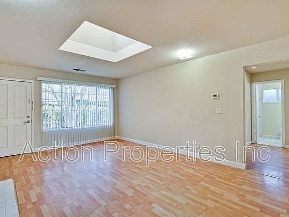 3rd image of 755 Enright Ave
