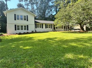 124 Lakewood Dr, Newnan, GA 30263