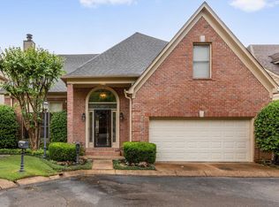 530 Lexington Park Cir E, Memphis, TN 38120
