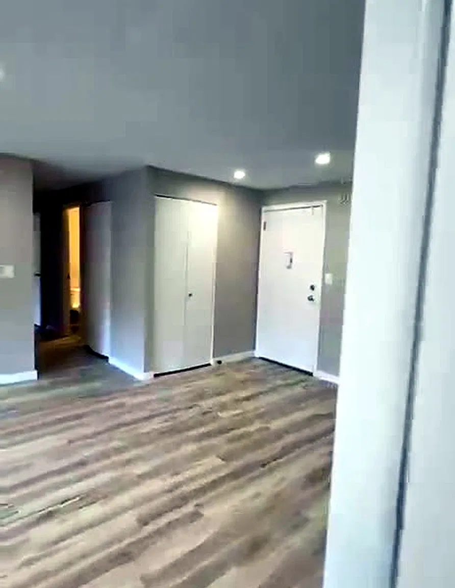 3 bed, 1100 sqft, $3,100 — Photo 4