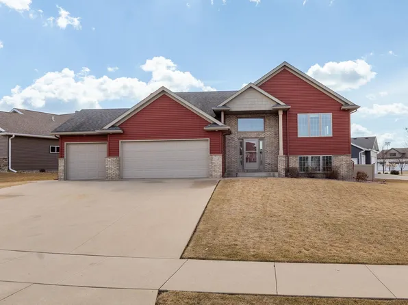 1420 Tunbridge Pl NE, Byron, MN 55920