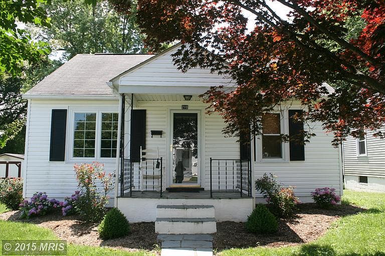 Exterior (Front)