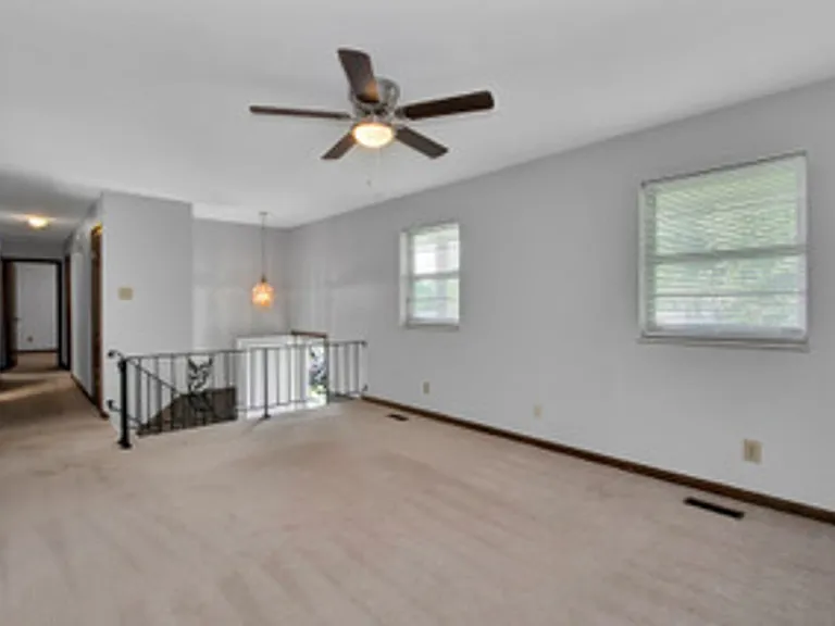 504 Harrow Rd — Photo 5