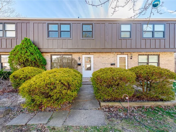 310 Cricketwood Ct, Canonsburg, PA 15317