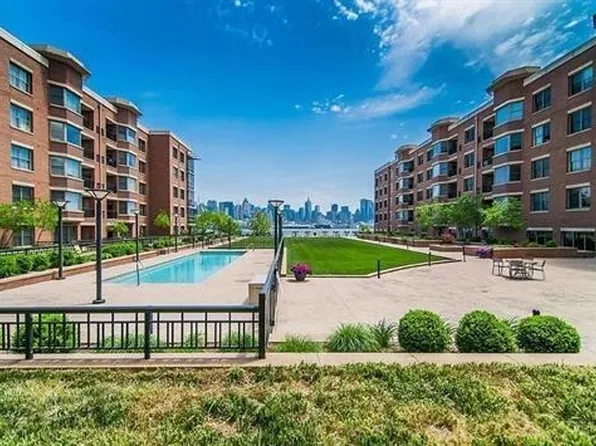20 Avenue At Port Imperial APT 237, West New York, NJ 07093