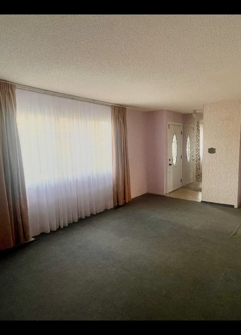 3 bed, 1.5 bath, 1100 sqft, $2,400 — Photo 4