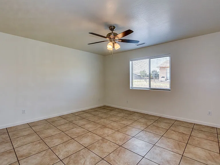 3850 N Teri Ct — Photo 12