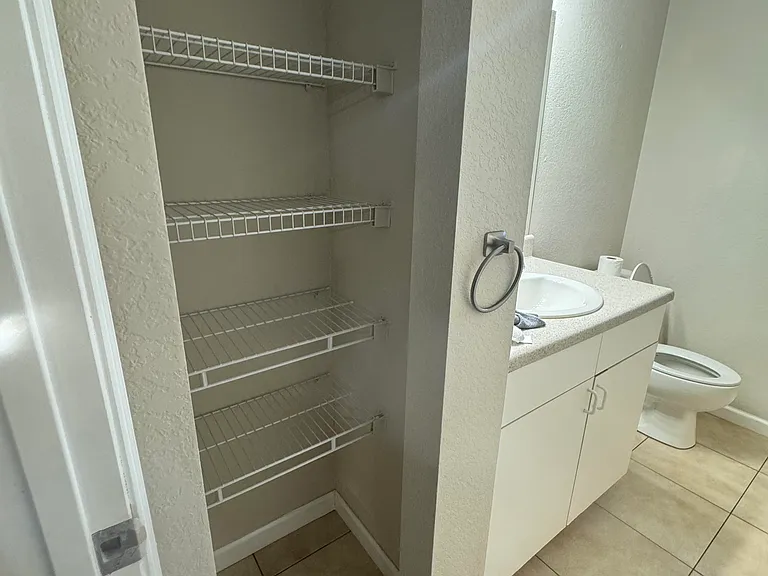 440 Fairfield Ave #440 — Photo 9