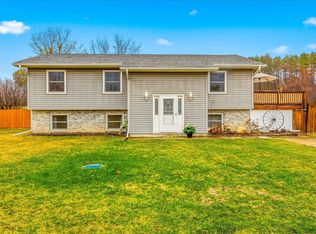 33805 Vickers St NE, Cambridge, MN 55008
