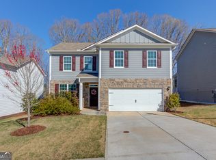 577 Starbuck Pkwy, Pendergrass, GA 30567