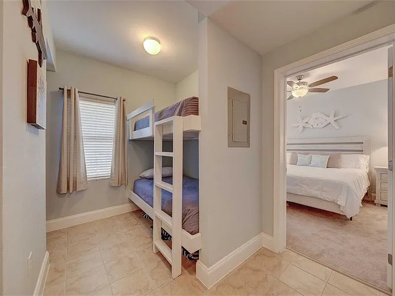 9860 Thomas South Dr S #711 — Photo 21
