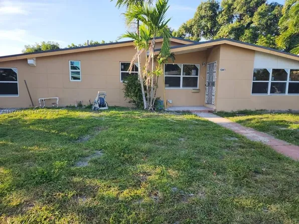 1341 NW 175th Ter, Miami Gardens, FL 33169