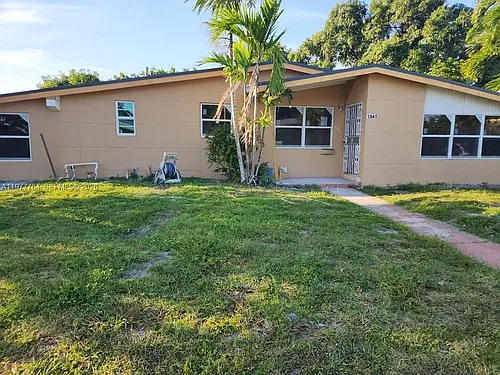 1341 NW 175th Ter Photo 1