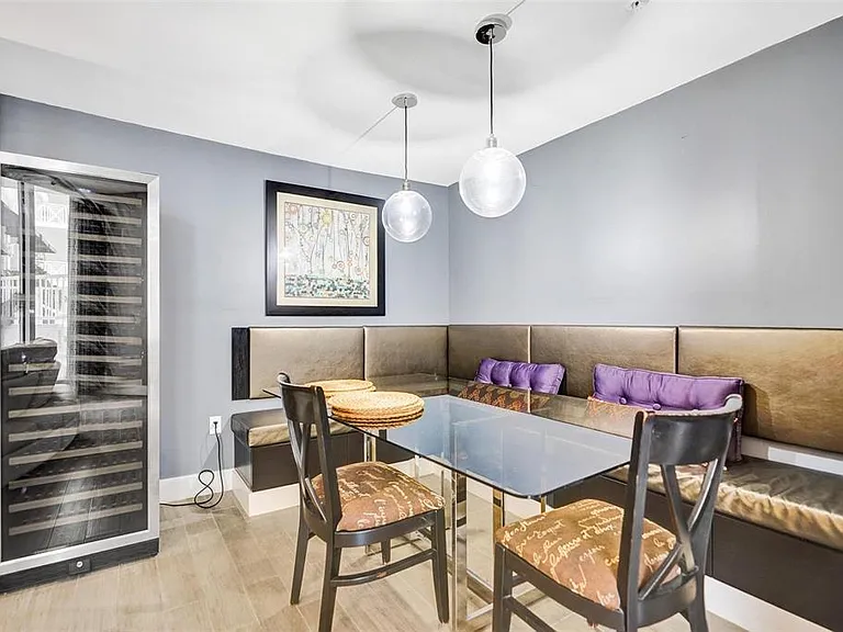 255 Evernia St #501 — Photo 6