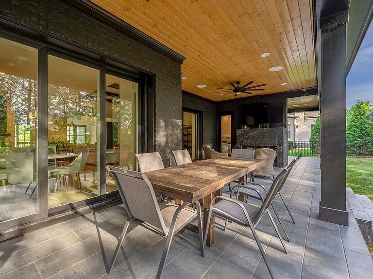 10119 Laurier Ln — Photo 28