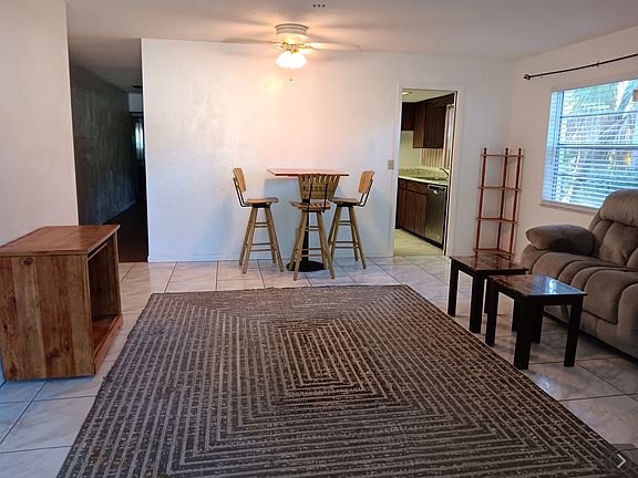 4th image of 137 White St #1