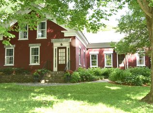 327 Browns Trce, Jericho, VT 05465