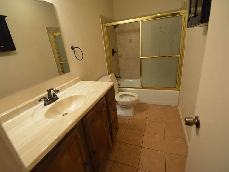 2909 Cortez Dr — Photo 10