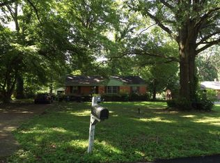 923 Rutgers Rd, Memphis, TN 38106