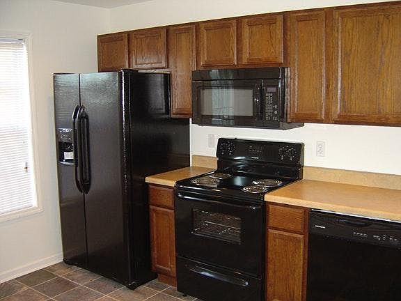 Kitchen Side