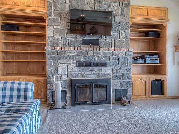 Wood burning fireplace 