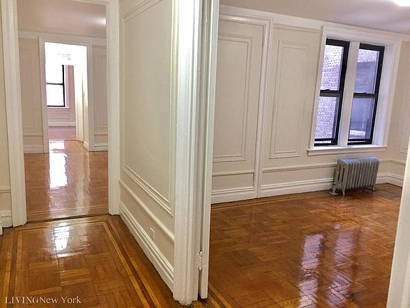 3rd image of 712 W 176th St APT 3F