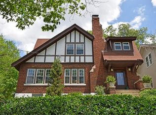 3444 Saint Johns Pl, Cincinnati, OH 45208