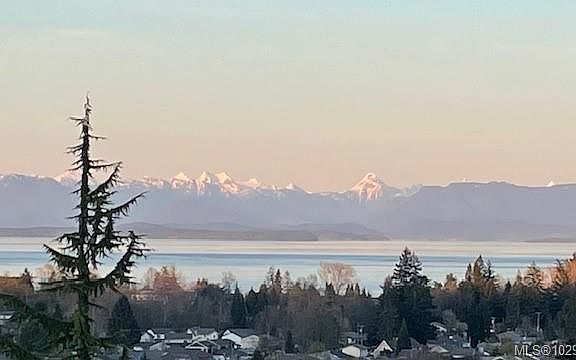 5th image of 730 Nelson Rd