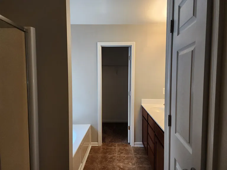 3907 Caldwell Ridge Pkwy — Photo 11