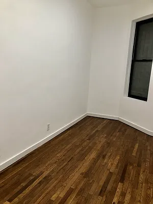 Rented by SP Brokerage Inc | media 21