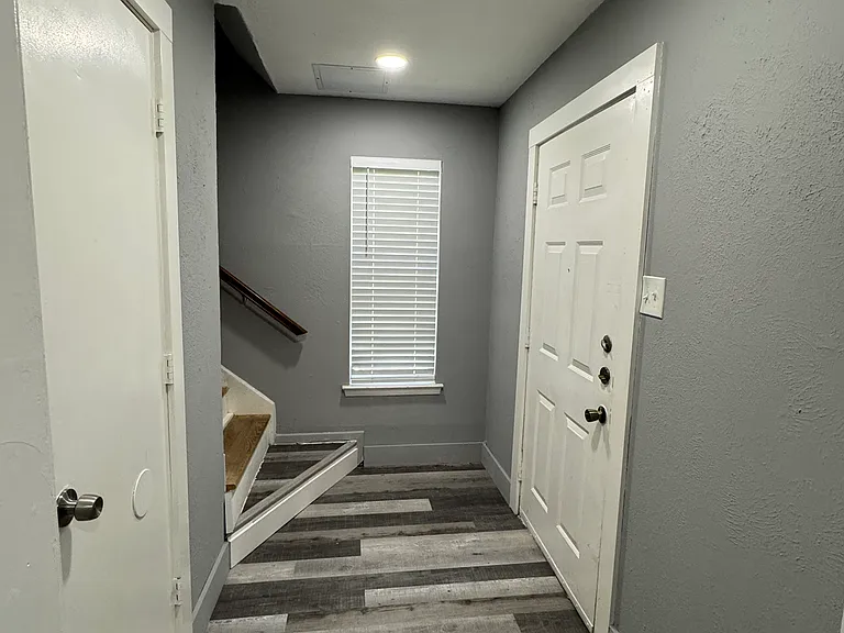 504 E Beltline Rd #A — Photo 10