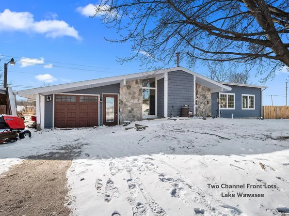 9355 E Wawasee Cir S, Cromwell, IN 46732