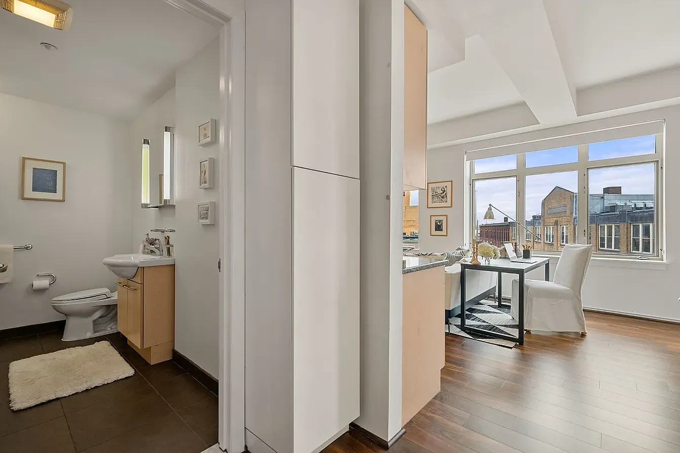 Studio, 1.0 bath, 550 sqft, $2,900 — Photo 1