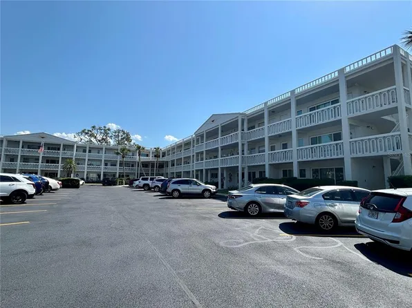 2020 World Parkway Blvd APT 14, Clearwater, FL 33763