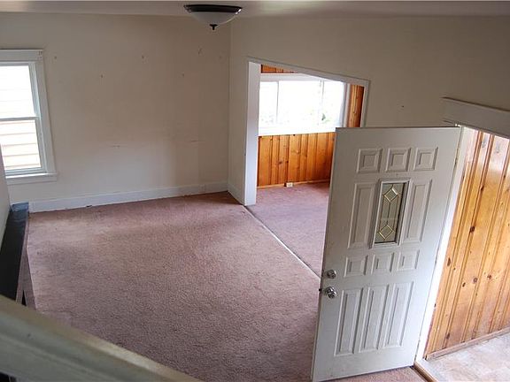 3rd image of 271 Harvard Blvd
