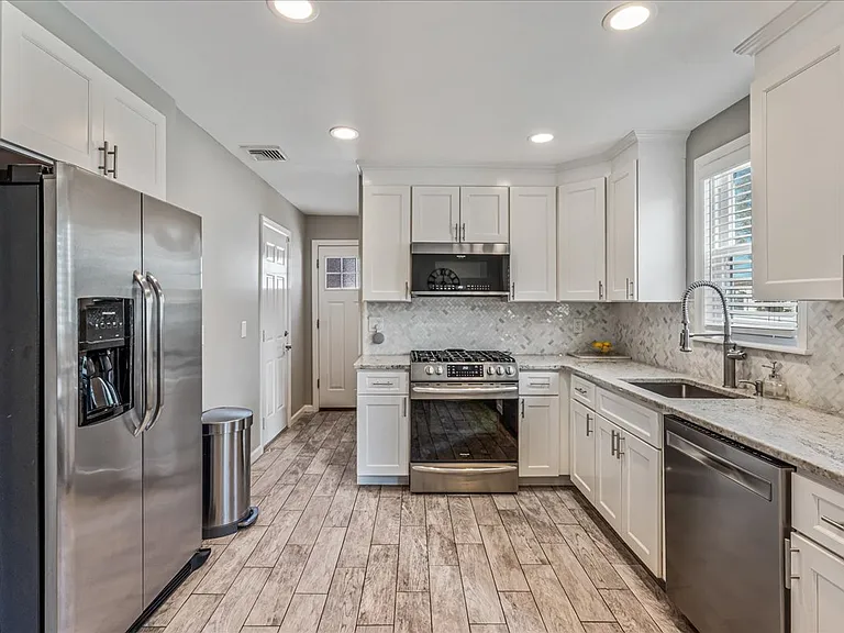 Eldorado Dr — Photo 5