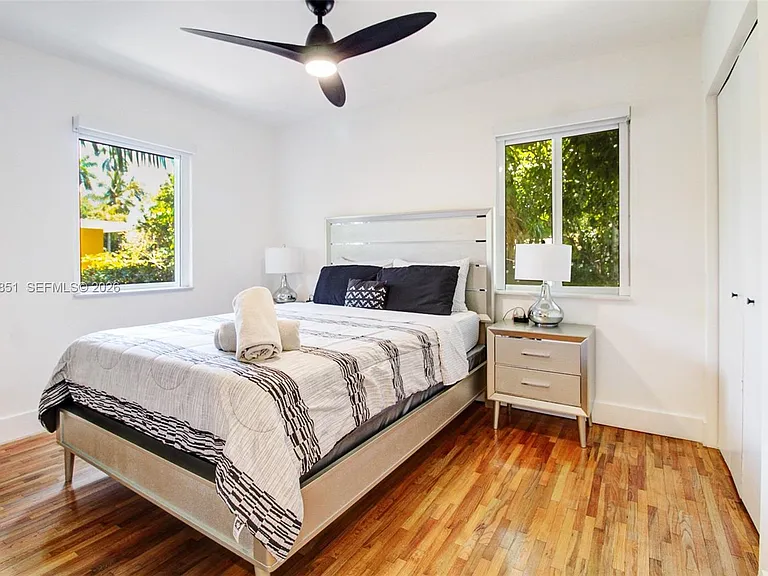 360 NE 116th St — Photo 14