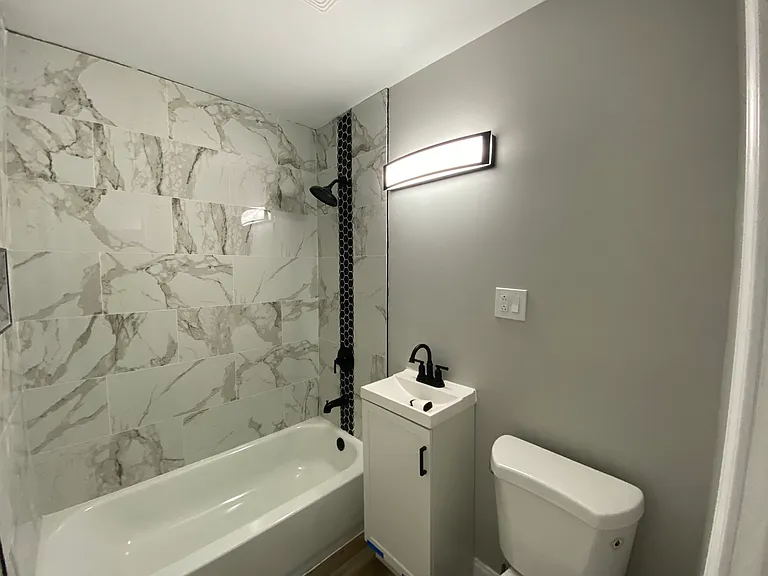 17241 Lorenz Ave — Photo 15