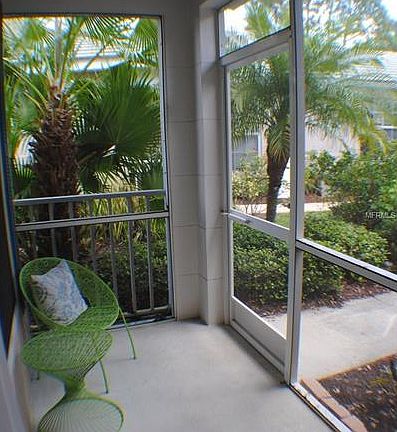 3rd image of 891 Chalmers Dr