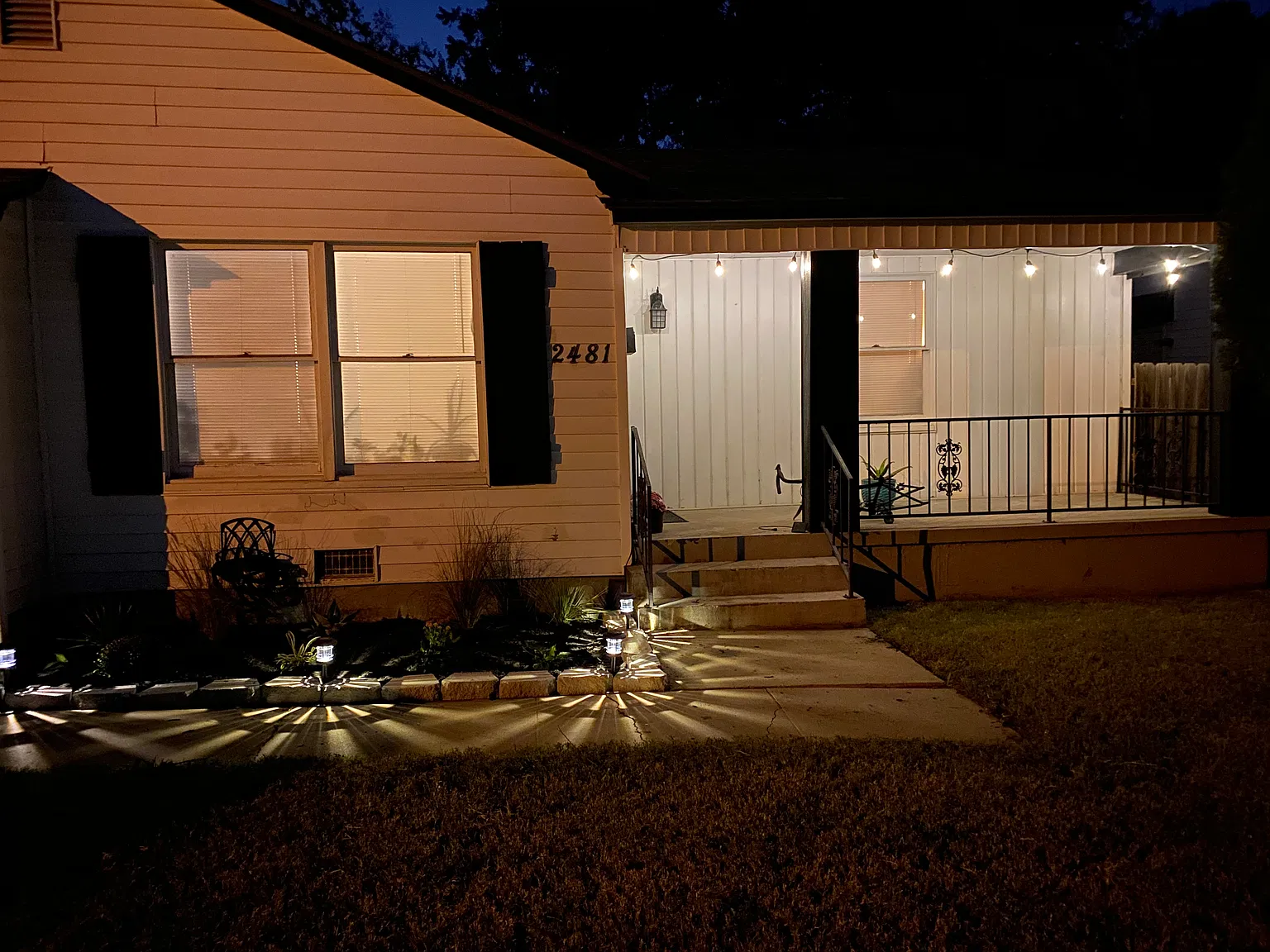 3 bed, 1152 sqft, $1,700 — Photo 2