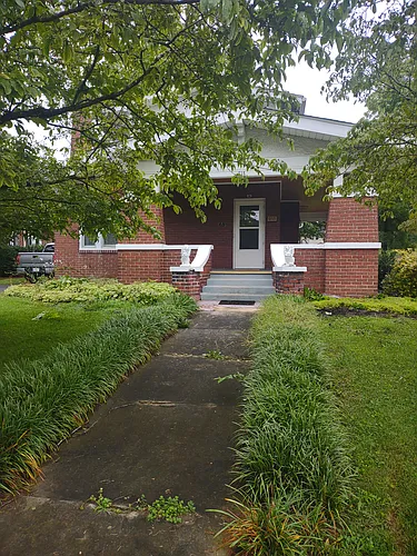 515 Maple St W Photo 1
