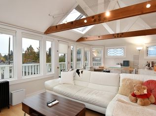 1250 16th Ave E, Seattle, WA 98112