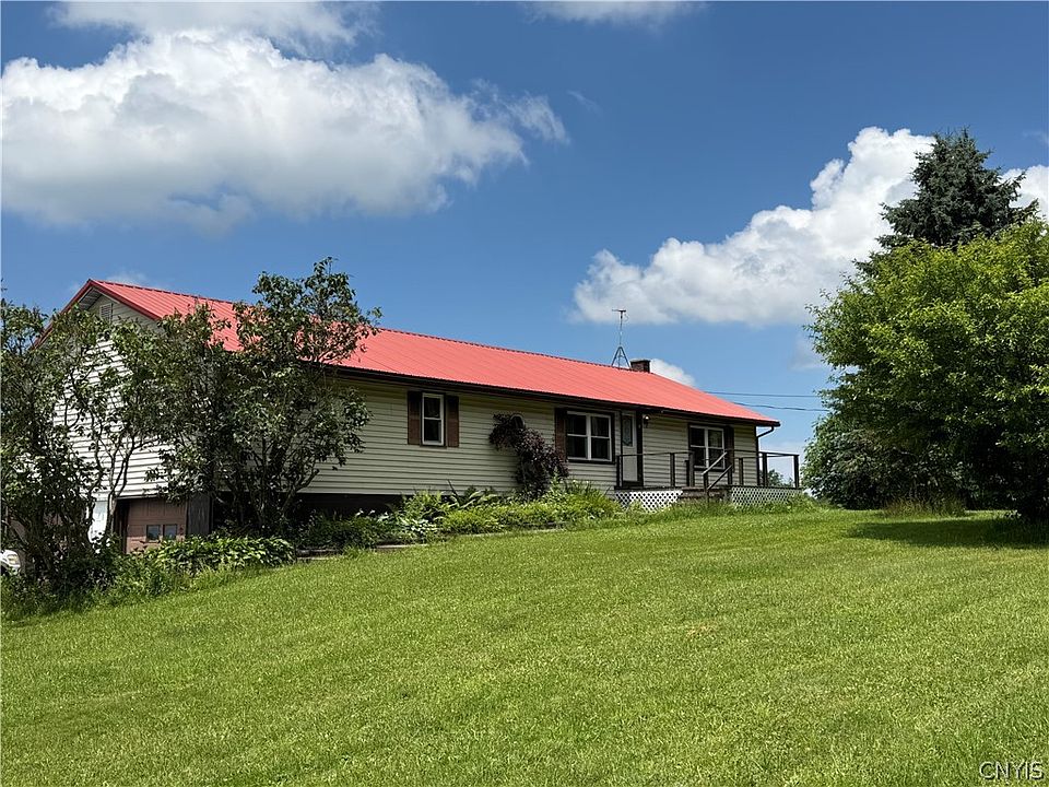 1st image of 33 Nellis Dr
