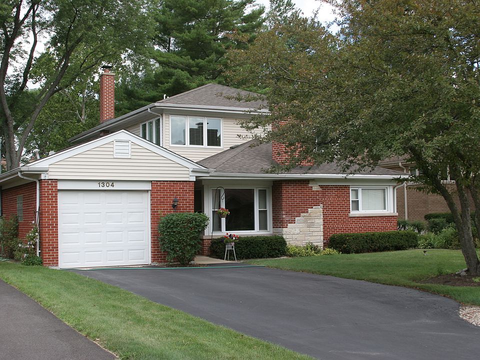 1st image of 1304 Carlisle Pl