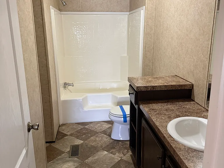 5690 Louisville Rd #85 — Photo 4