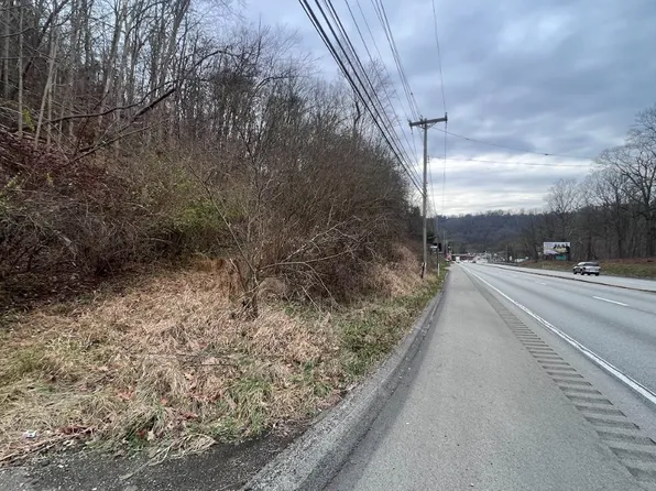 4834 William Penn Highway Alpine Village Rd, Monroeville, PA 15146